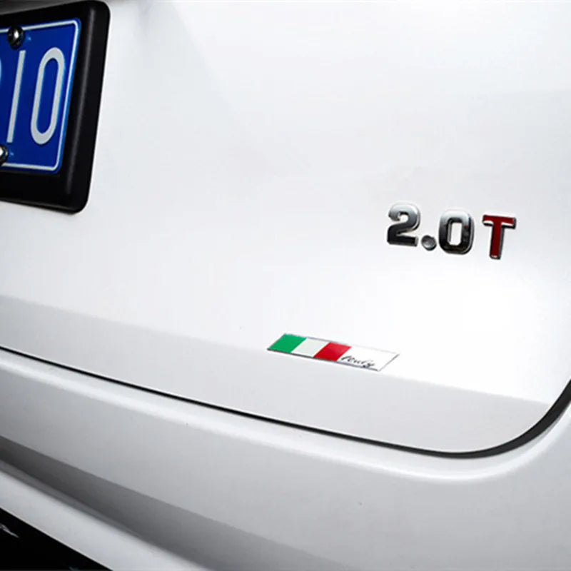 Universal Premium Metal Italy Flag Badge