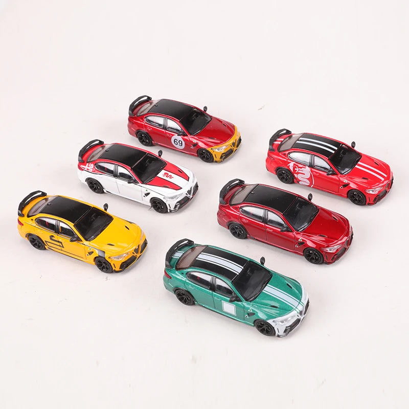 Alfa Romeo Giulia GTAm, maqueta de aleación DCT 1:64 – Pro Detail