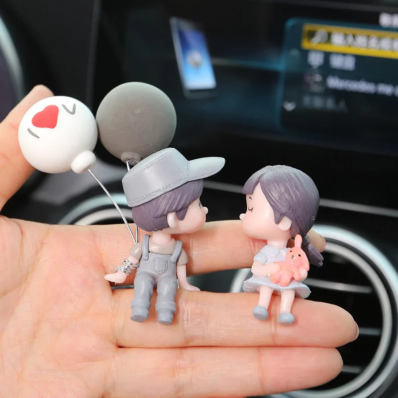 Figurines de couple de dessins animés mignons