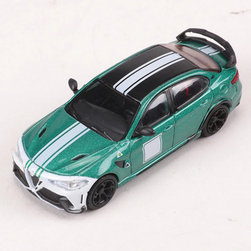 Alfa Romeo Giulia GTAm, maqueta de aleación DCT 1:64 – Pro Detail