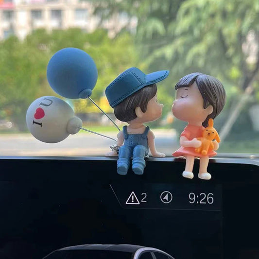 Figurines de couple de dessins animés mignons