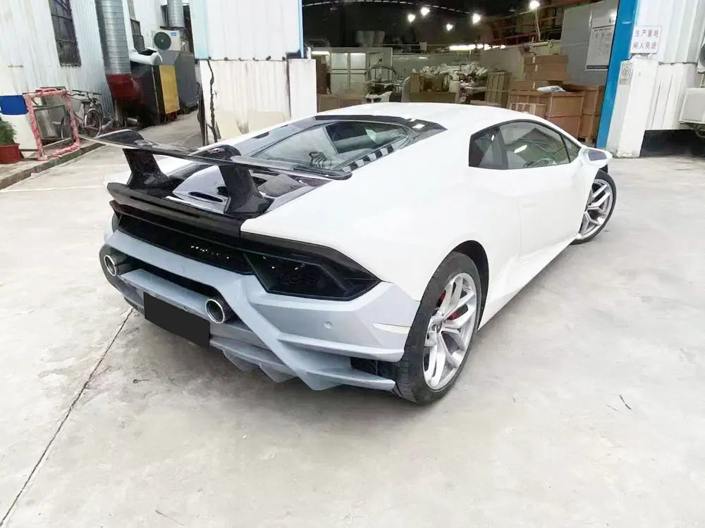 Dry Carbon Rear Trunk Lip Spoiler for Lamborghini Huracan LP580/610