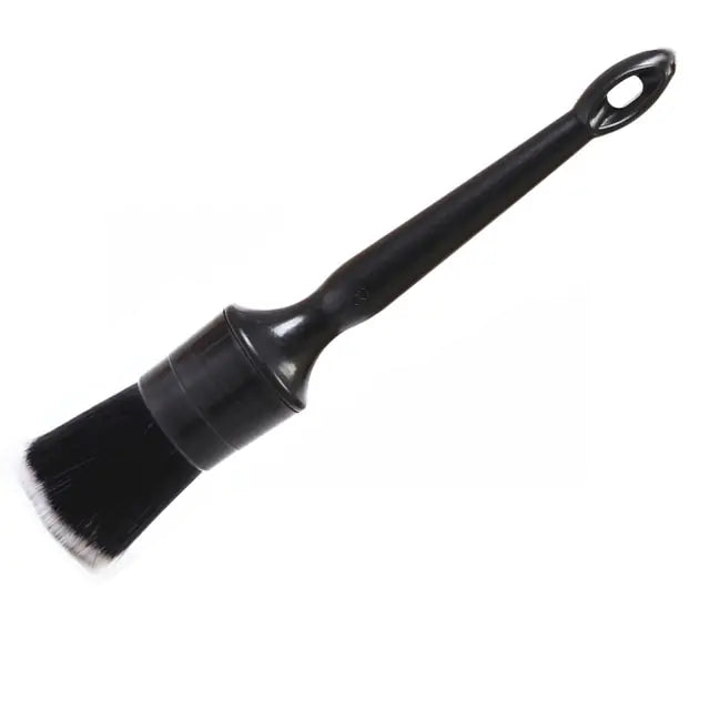 Brosses à poils de sanglier pour détails extérieurs et intérieurs