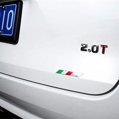 Universal Premium Metal Italy Flag Badge
