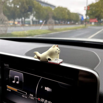 Resin Kitten Dashboard Ornament – Professional Car Interior Decor GRAY – Car Accessories | MotorWorld Marketplace