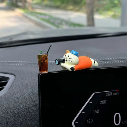 Resin Kitten Dashboard Ornament – Professional Car Interior Decor – Car Accessories | MotorWorld Marketplace