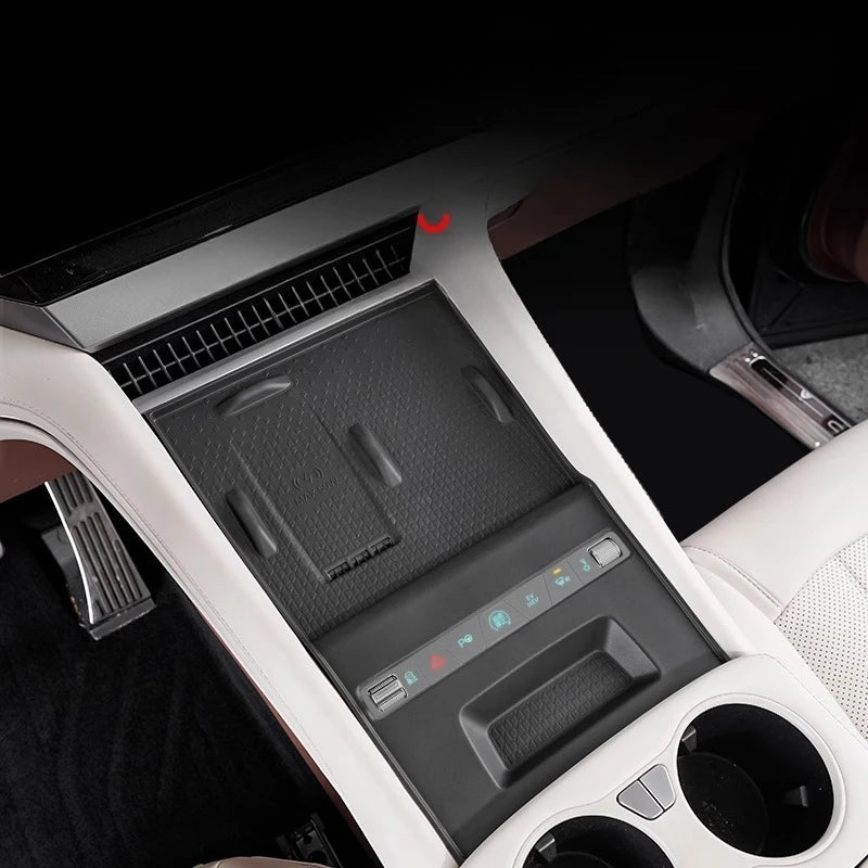 BYD M9 Central Wireless Charging Anti-Skid Silicone Pad Panel – Car Accessories | MotorWorld Marketplace