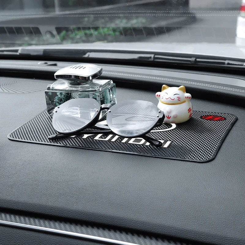 Anti-Skid Phone Pad for Hyundai