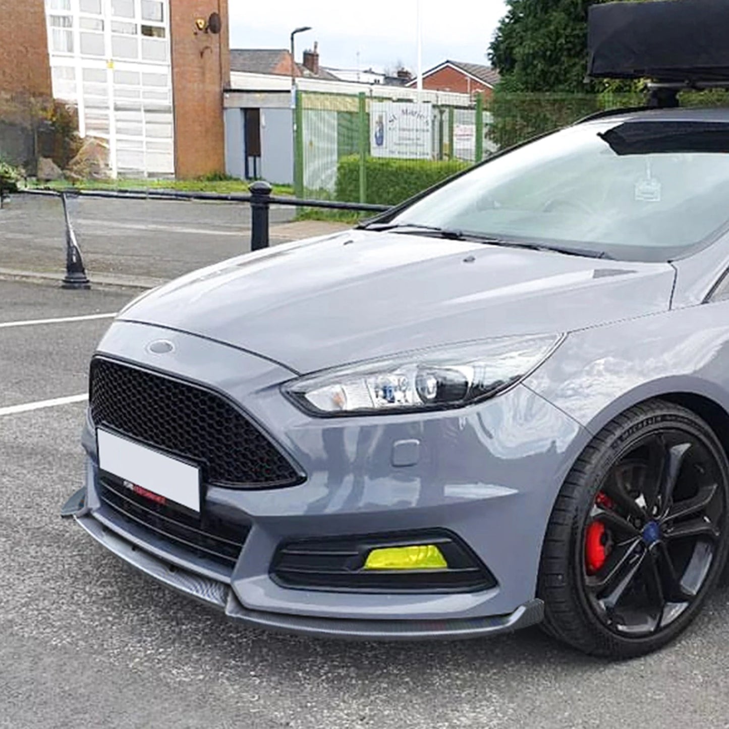 (NOT SOLD TO USA) Front Bumper Lip Splitter For Focus ST MK3.5 15-18 Carbon/Black – Car Accessories | MotorWorld Marketplace
