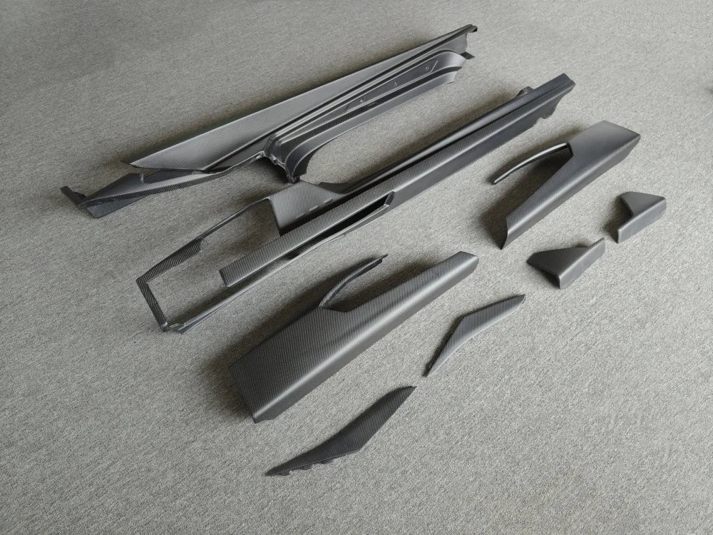 M-Style Matte Carbon Side Skirt Kit for Lamborghini Huracan LP610