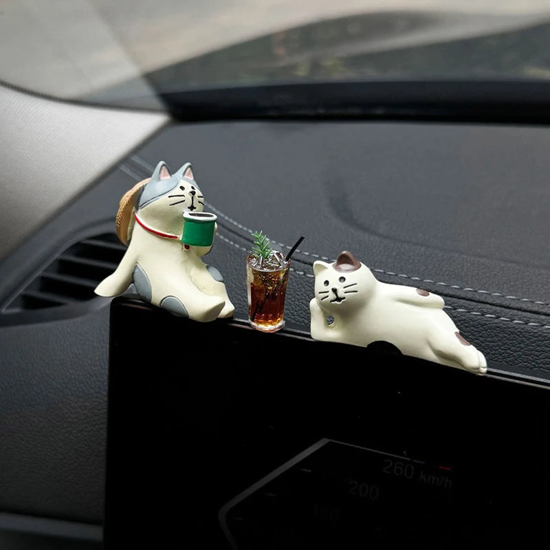 Resin Kitten Dashboard Ornament – Professional Car Interior Decor – Car Accessories | MotorWorld Marketplace