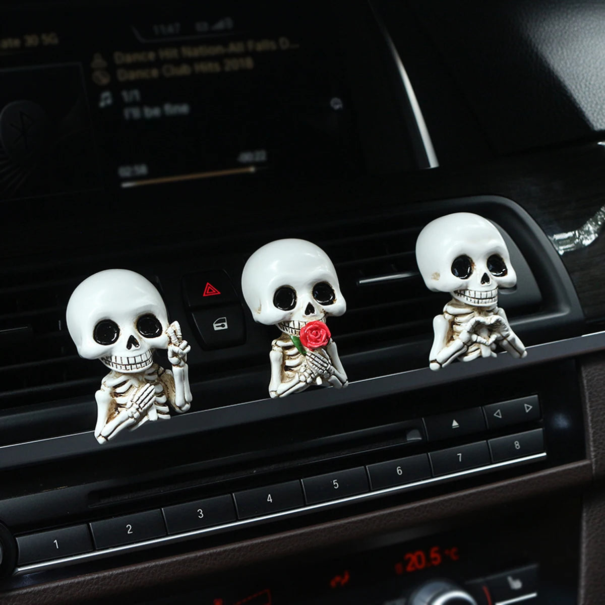 3pcs Skull Hand Car Air Vent Fragrance Clips Halloween Decor – Car Accessories | MotorWorld Marketplace