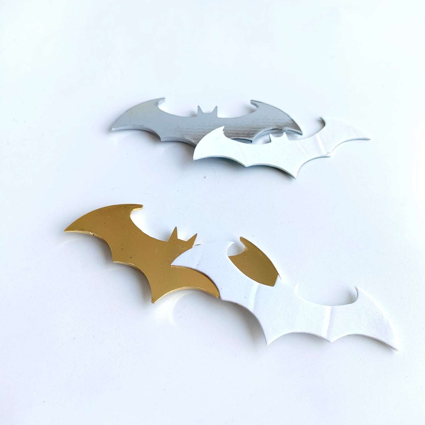 Emblème 3D BAT en métal chromé – Accessoire de style automobile professionnel