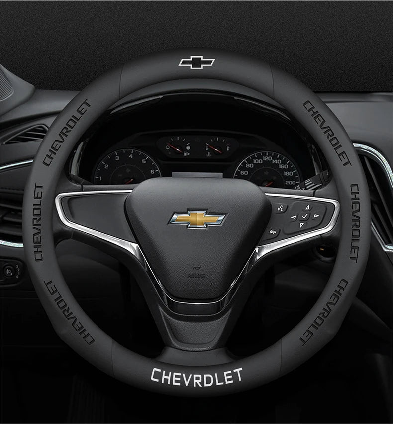 Housse de volant en daim et fibre de carbone pour Chevrolet Cruze Bolt