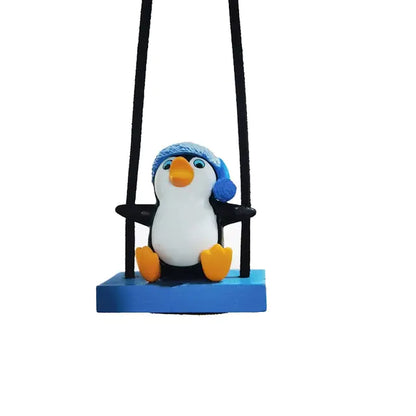 Décoration suspendue de voiture en forme de pingouin en traîneau pivotant
